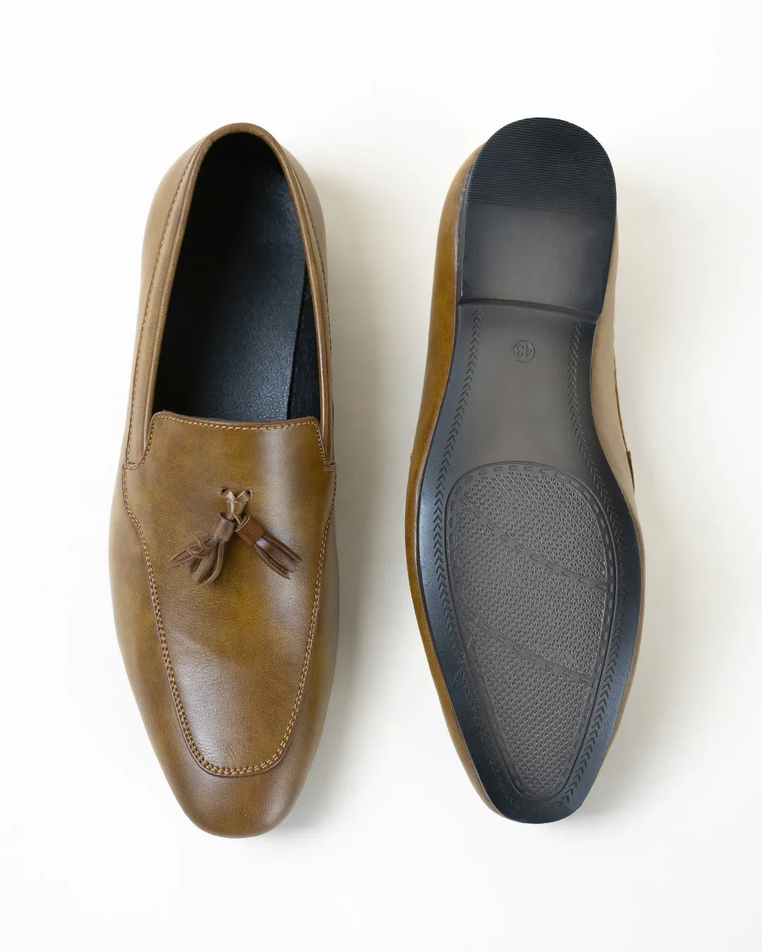 Classic Cognac Men’s Loafer