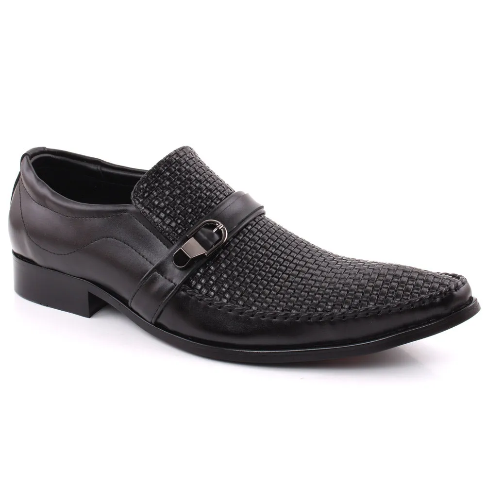 Men “KASON” Textured Round Toe Dual Shade Stitched Detail Buckle Loafer Shoes