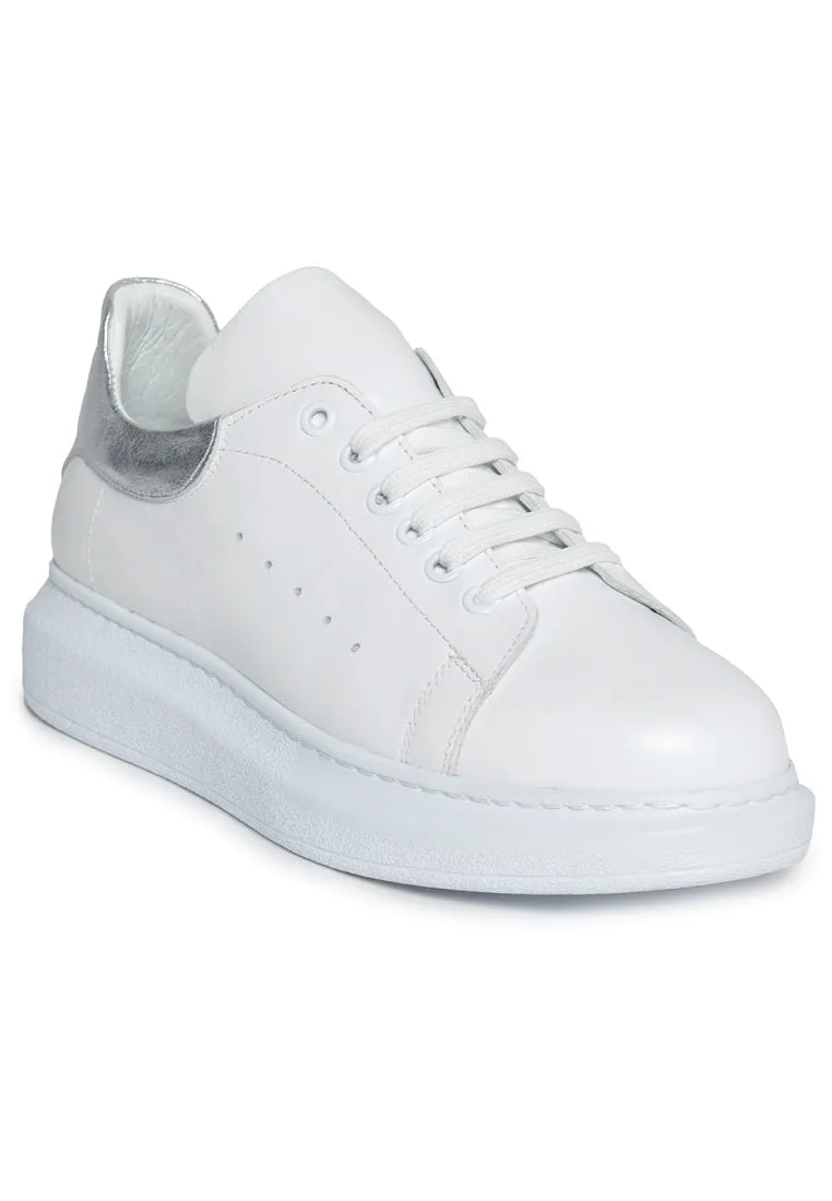 Minimalist Lace-Up Sneakers - White