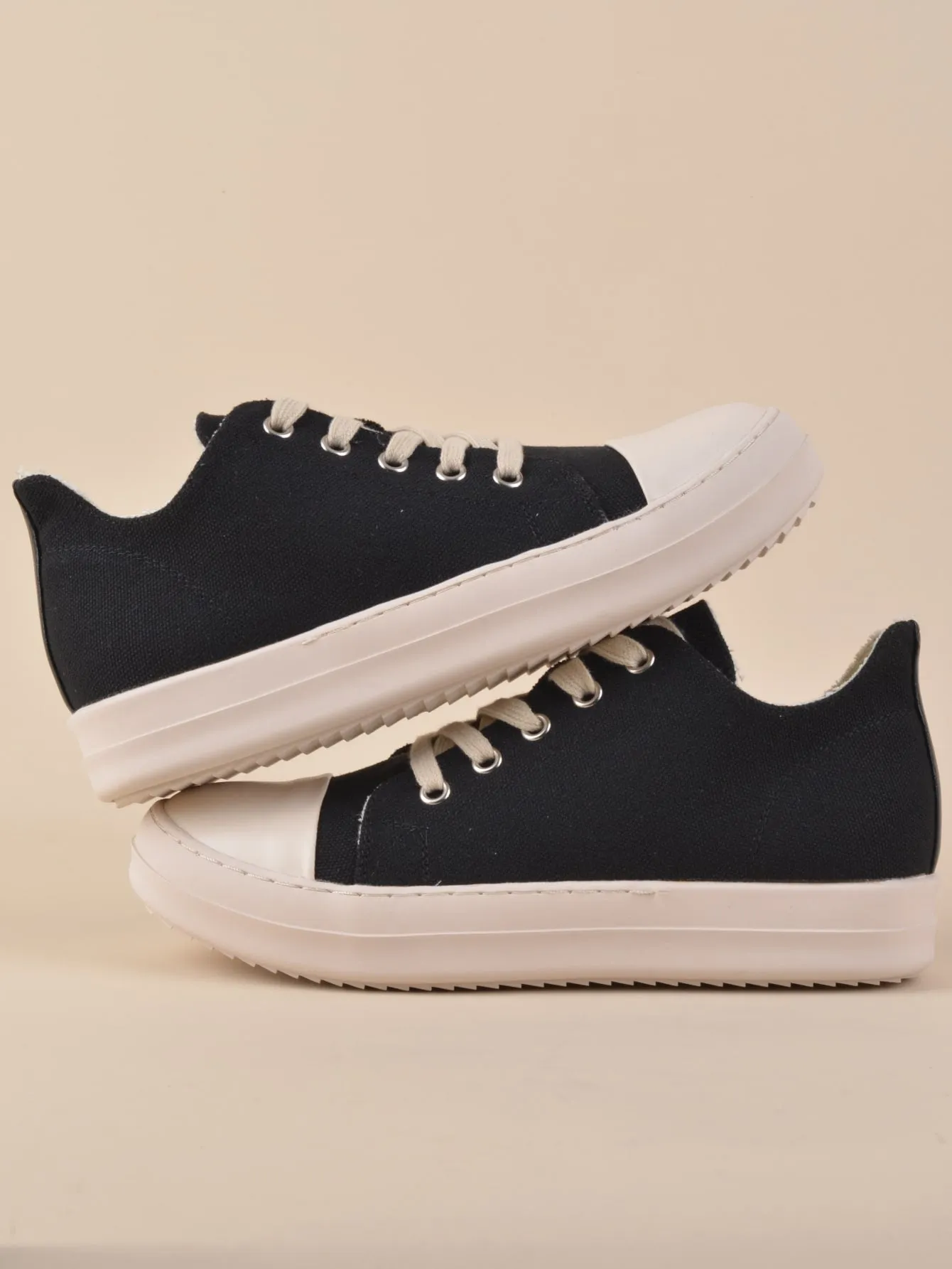 PU LEATHER LOW TRENDY  CASUAL SNEAKERS