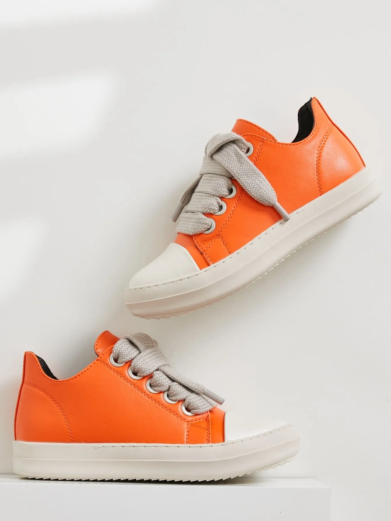 PU LEATHER LOW TRENDY  CASUAL SNEAKERS