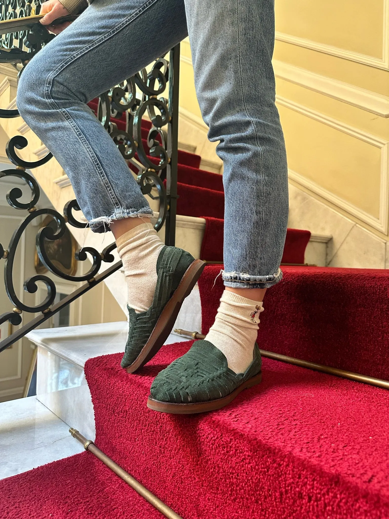 Sage Classics Suede - Women - US