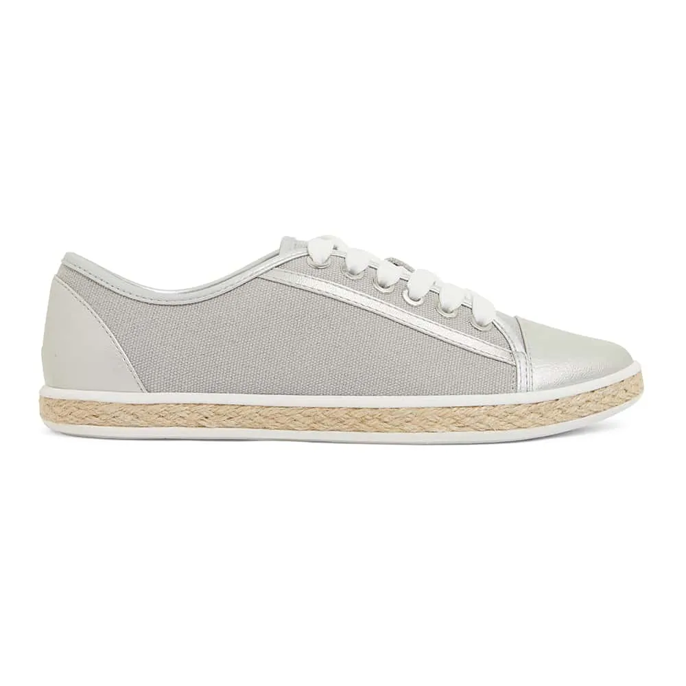 Yale Sneaker in Silver Canvas And Smooth