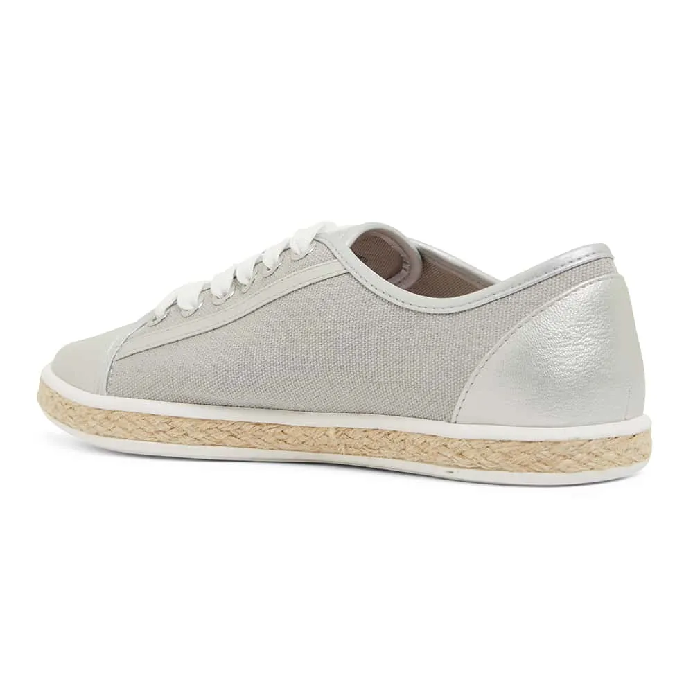 Yale Sneaker in Silver Canvas And Smooth